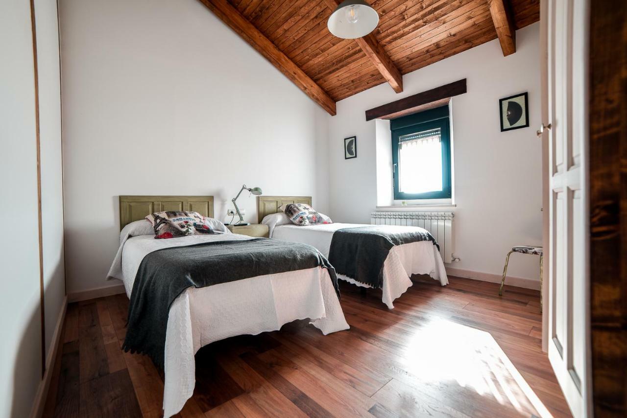 La Huerta Del Duero Guest House Villamarciel Bagian luar foto