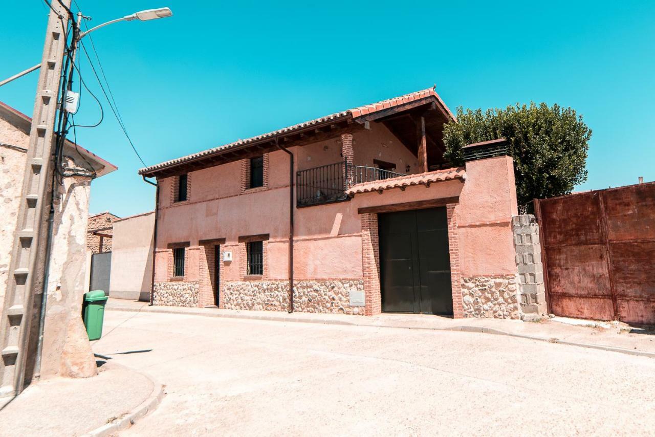 La Huerta Del Duero Guest House Villamarciel Bagian luar foto