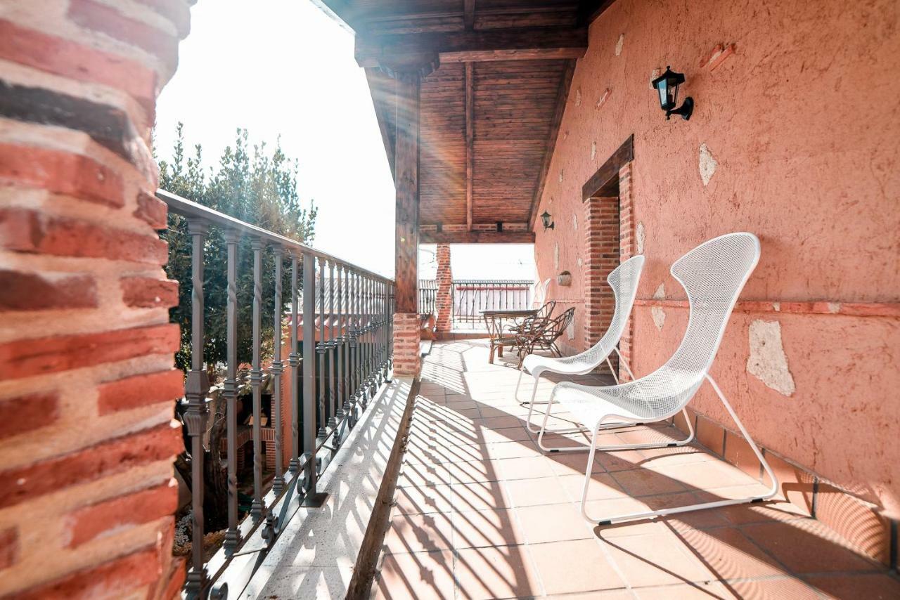 La Huerta Del Duero Guest House Villamarciel Bagian luar foto