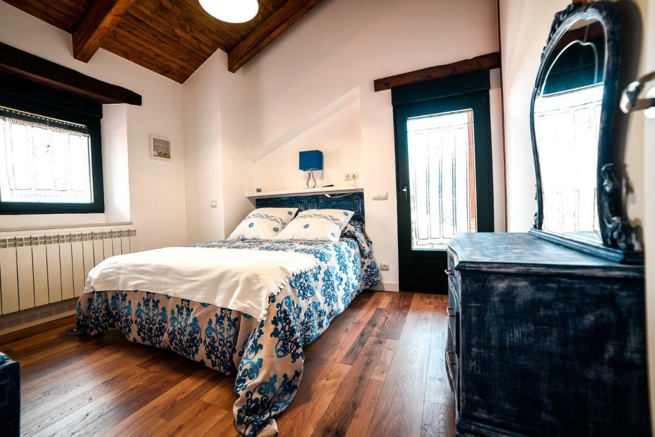 La Huerta Del Duero Guest House Villamarciel Bagian luar foto